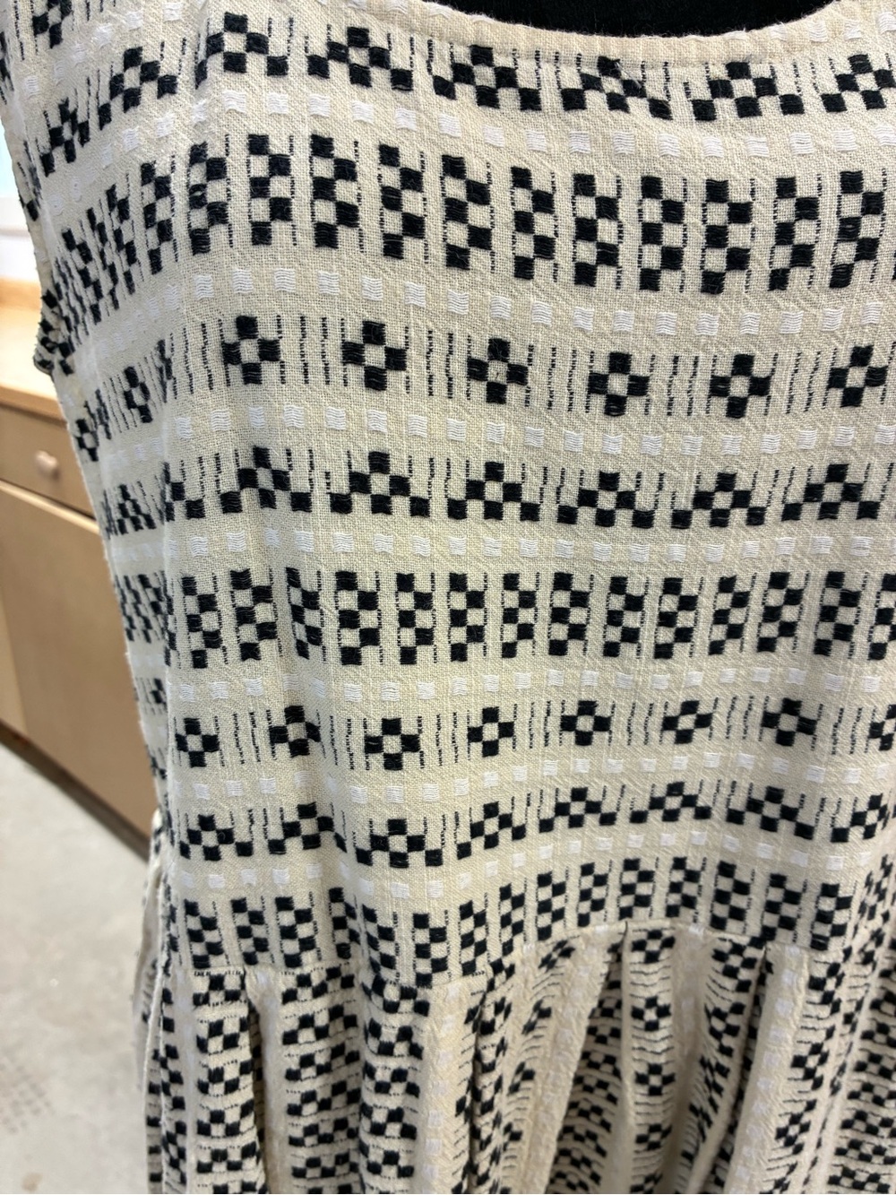 Ace and jig Sleeveless Black and Cream Patterned Knit Dress - Picture 2 of 6